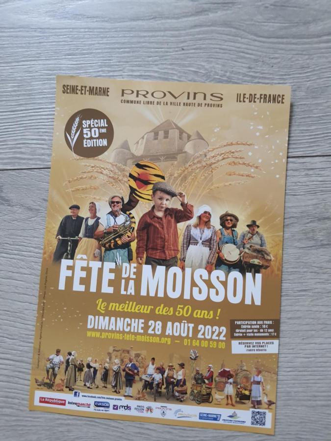 Detente Provinoise 프로뱅 외부 사진
